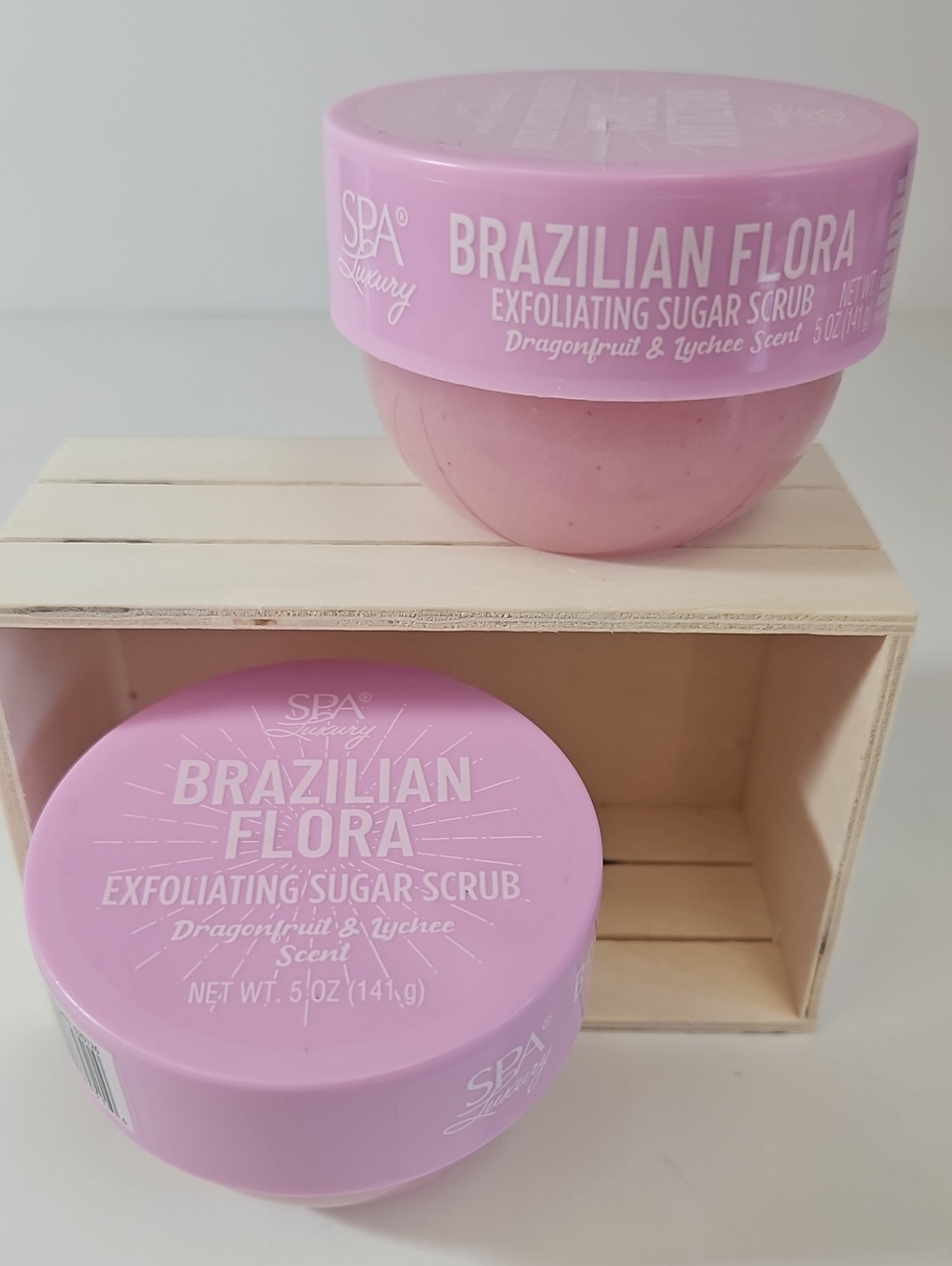 Spa Luxury BRAZILIAN FLORA EXFOLIATING BODY SCRUB DRAGONFRUIT & LYCHEE SCENT 2PC